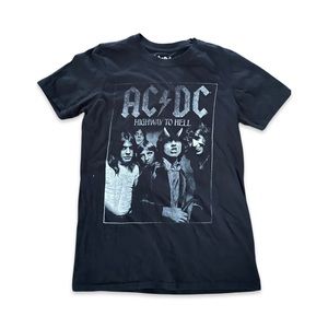 AC/DC Vintage Style Distressed T-Shirt: Adult Small: Highway to Hell:Rock n Roll